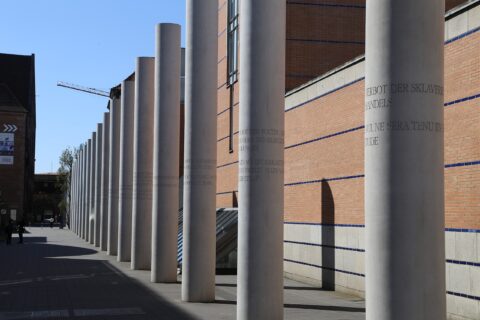 Zum Artikel "CFP Where Human Rights Take Place: Spaces of Rights and Responsibilities Beyond Territory"